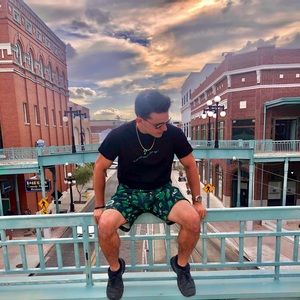 Meet your Posher, Michael